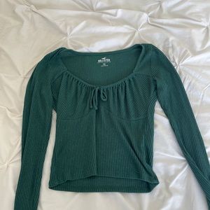 Hollister Light sweater/long sleeve